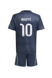 Real Madrid Kylian Mbappe #10 Babytruitje Uit tenue Kind 2025-26 Korte Mouw (+ Korte broeken)